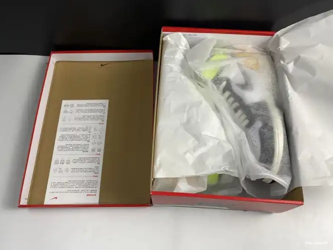 Rep TBkick JORDAN RETRO 1 OG AIR 'VOLT 555088-118 HIGH GOLD' 0510